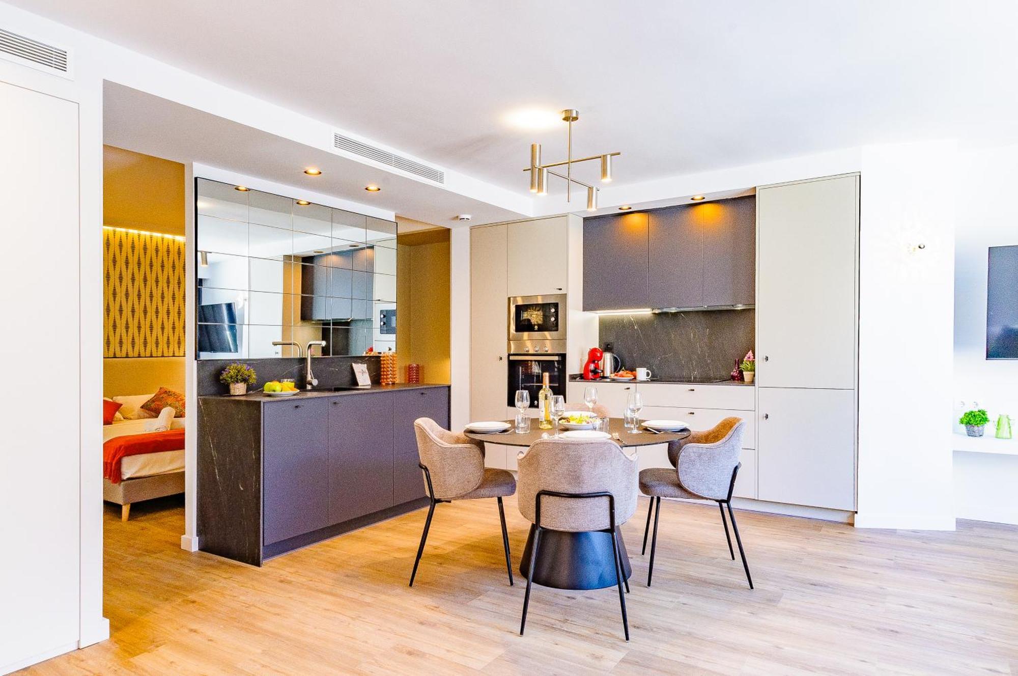 Myflats Premier Suites Alicante Extérieur photo